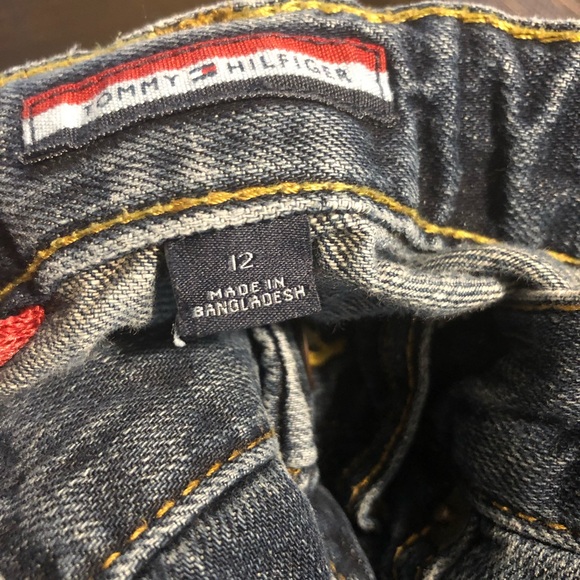 Boys Tommy Hilfiger Jeans - Picture 3 of 3